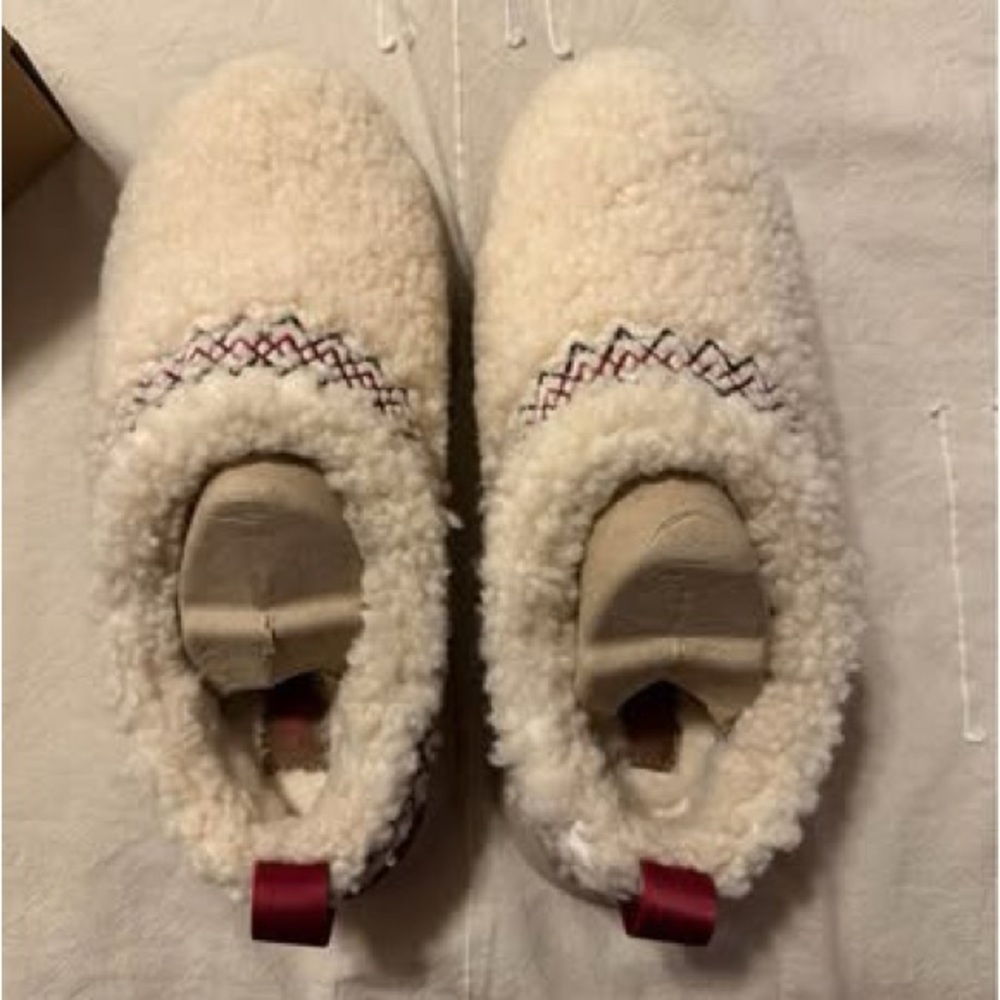 UGG Tazz Slipper, Heritage Braid, Women’s Size 7